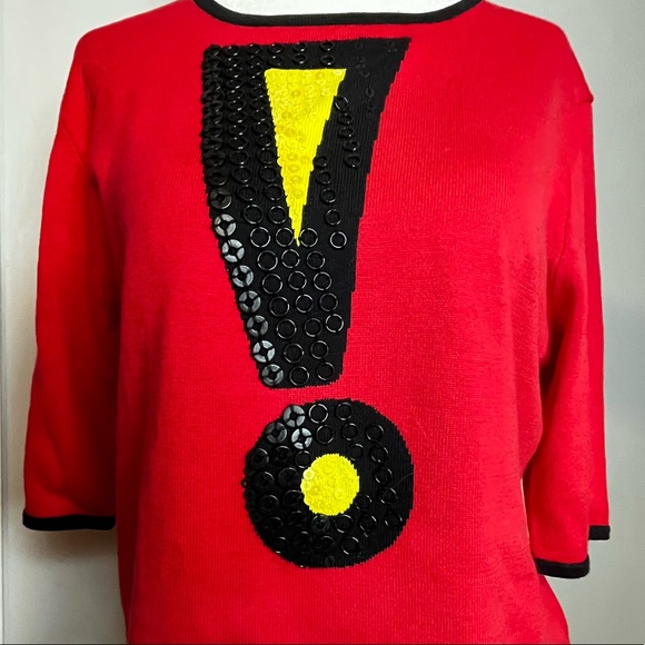 Michael Simon NWOT EXCLAMATION- MARK Bright Red Sweater!! - Picture 7 of 7